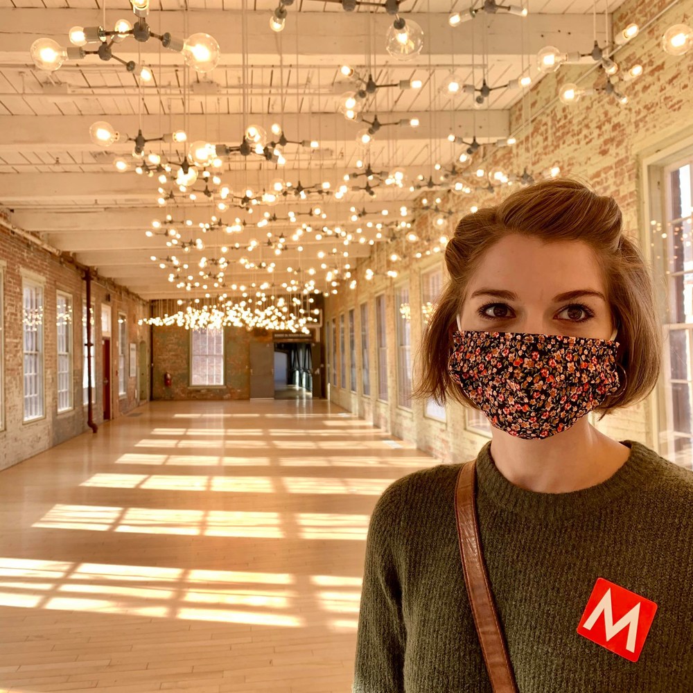 Meet your Posher, Laura